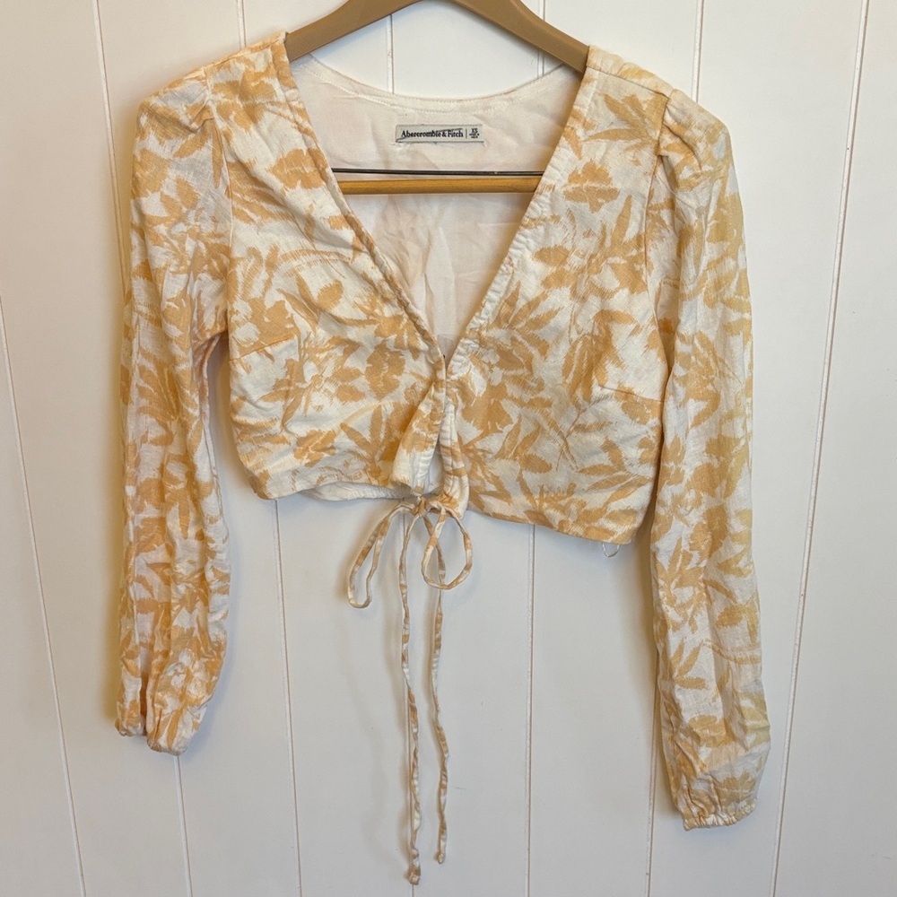 Abercrombie & Fitch Linen Blend Crop Top!  XS